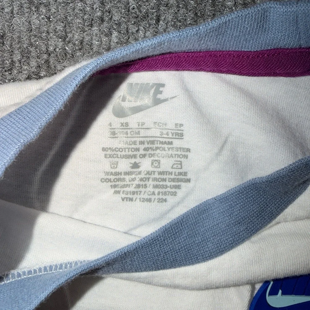 Nike Girls Colorblock Short Sleeve T-Shirt Blue White Size 4 XS 195231728151